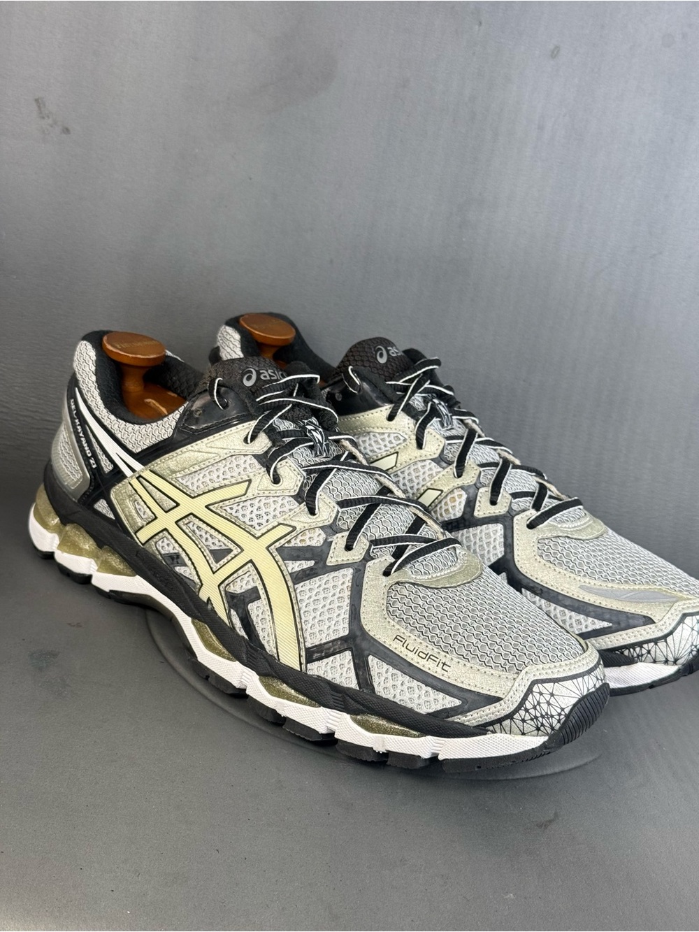 Asics Gel Kayano 21 Lightning Royal Black athletic sneaker men’s size 13 new